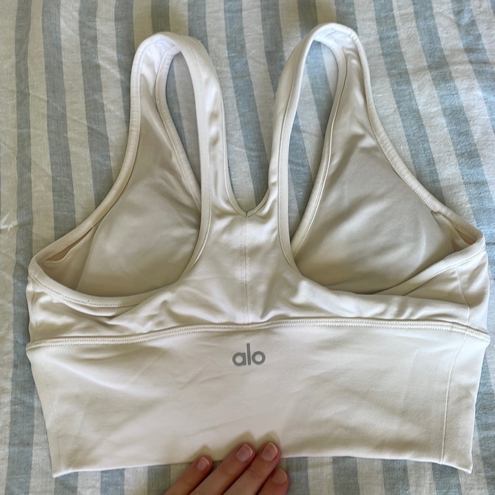 Alo Yoga wild thing bra in ivory